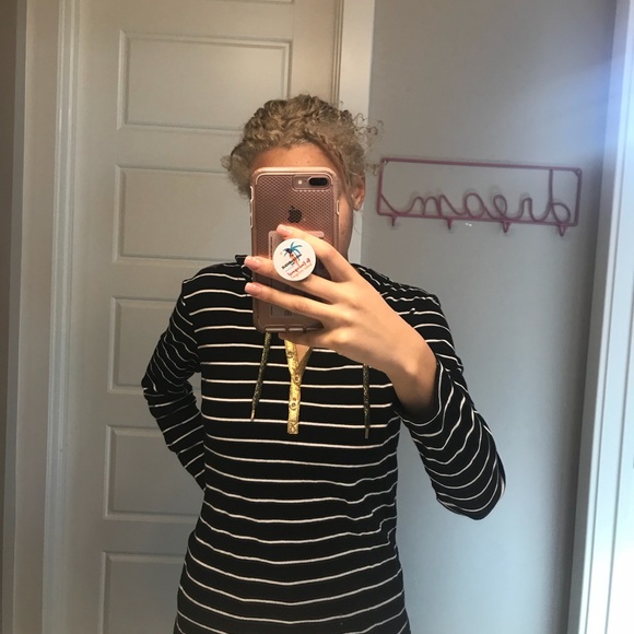 Stripped hoodie - Picture 2 of 4